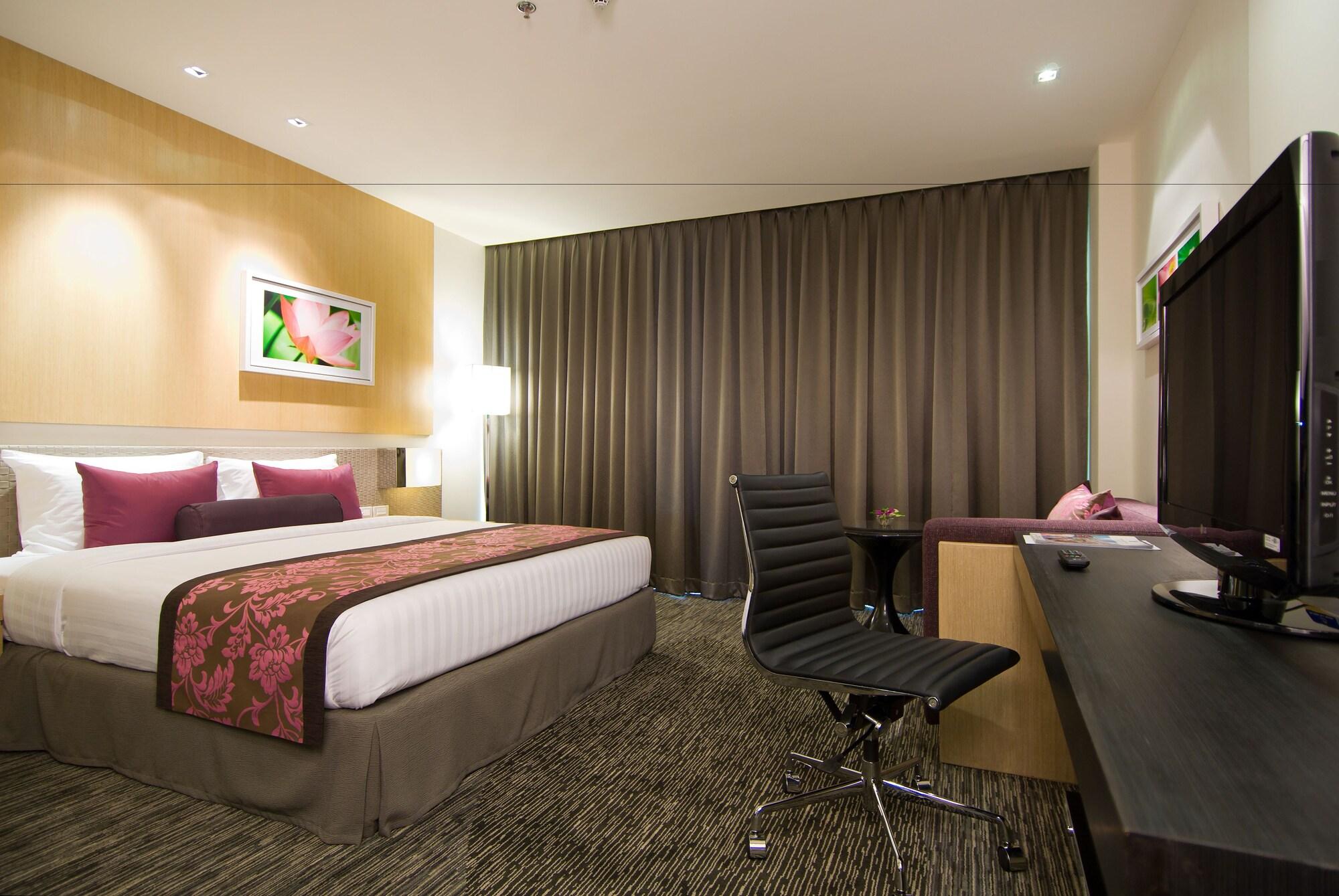 Amaranth Suvarnabhumi - Free Suvarnabhumi Airport Shuttle Hotel 5*